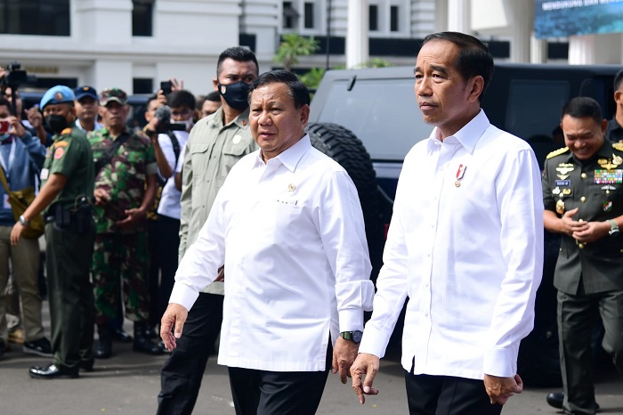 Presiden Joko Widodo (Jokowi) bersama Menteri Pertahanan Prabowo Subianto. (Dok. Tim Media Prabowo Subianto)