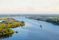 Sungai Volga, Kota Volgograd. (Dok. Travelallrussia.com) 
