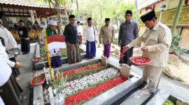 Calon presiden dari Koalisi Indonesia Maju (KIM) Prabowo Subianto mengunjungi Pondok Pesantren Tebuireng di Jombang, Jawa Timur. (Indtagram.com/@Prabowo)