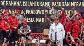 Capres nomer urut 2 Prabowo Subianto saat menghadiri acara Bahaupm Bide Bahana (Silaturahmi) di Kafe Kluwi, Pontianak, Kalimantan Barat, Sabtu (20/1/2024). (Dok. TKN Prabowo Gibran) 