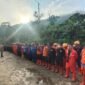 Korban atas peristiwa tanah longsor yang terjadi di Kampung Cipondok Kabupaten Subang. (Facebook.com/@Badan Nasional Penanggulangan Bencana)


