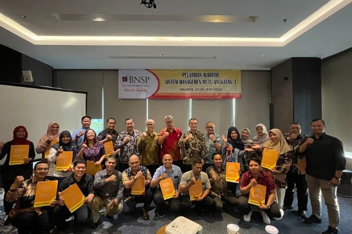 Foto : Pelatihan Auditor Sistem Manajemen Mutu (SMM) untuk Lembaga Sertifikasi Profesi (LSP) angkatan 1 dan 2 Senin, 24 Juni 2024, hingga Kamis, 27 Juni 2024, bertempat di Hotel Mercure Gatot Subroto, Jakarta. (Doc.Ist)