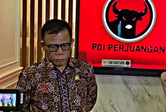 Anggota Fraksi PDI Perjuangan DPR RI Masinton Pasaribu. (Instagram.com/@masinton)