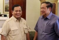 Presiden ke-6 Republik Indonesia, Susilo Bambang Yudhoyono mengunjungi kediaman presiden terpilih 2024-2029 Prabowo Subianto. (Dok. Tim Media Prabowo)  