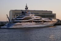 Kapal pesiar Azimut 43 Atlantis, kini terseret kasus dugaan korupsi. (Pixabay.com/wasi1370)