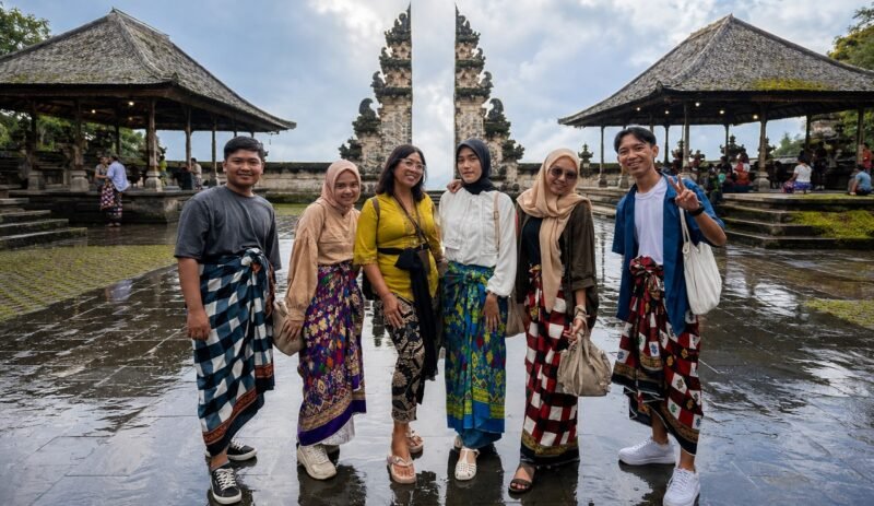 PT Bersama Melali Bali membantu Meningkatkan minat Kunjungan Wisatawan ke Tempat Pariwisata di Bali.